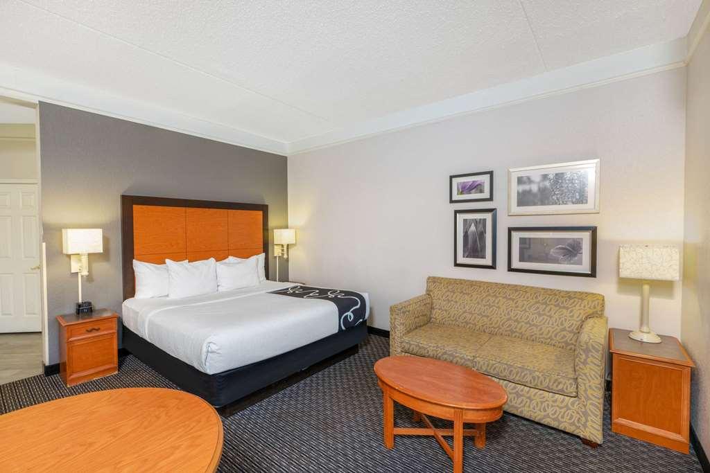La Quinta By Wyndham Pueblo Hotell Rum bild